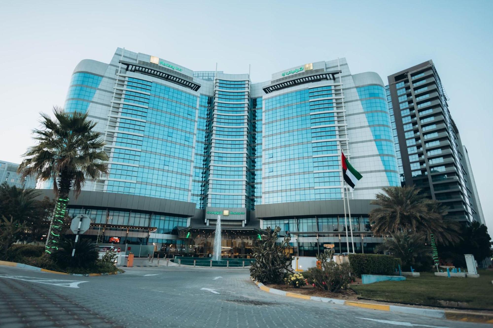 Holiday Inn Abu Dhabi, An Ihg Hotel Exterior foto